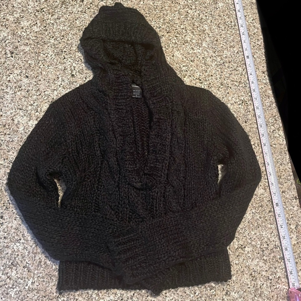 52 Weekends Brown Cable knit Hooded Sweater Hoodie slight cropped Sz. Large